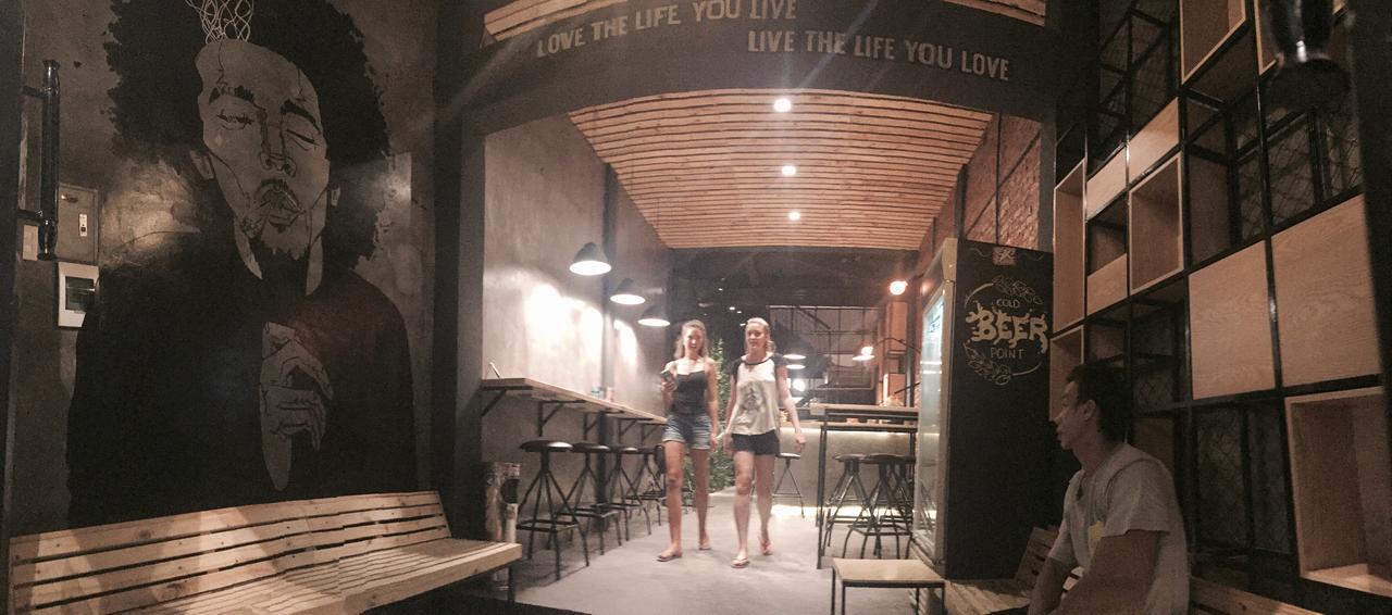 Golden Snake Hostel Hanoi Exterior photo