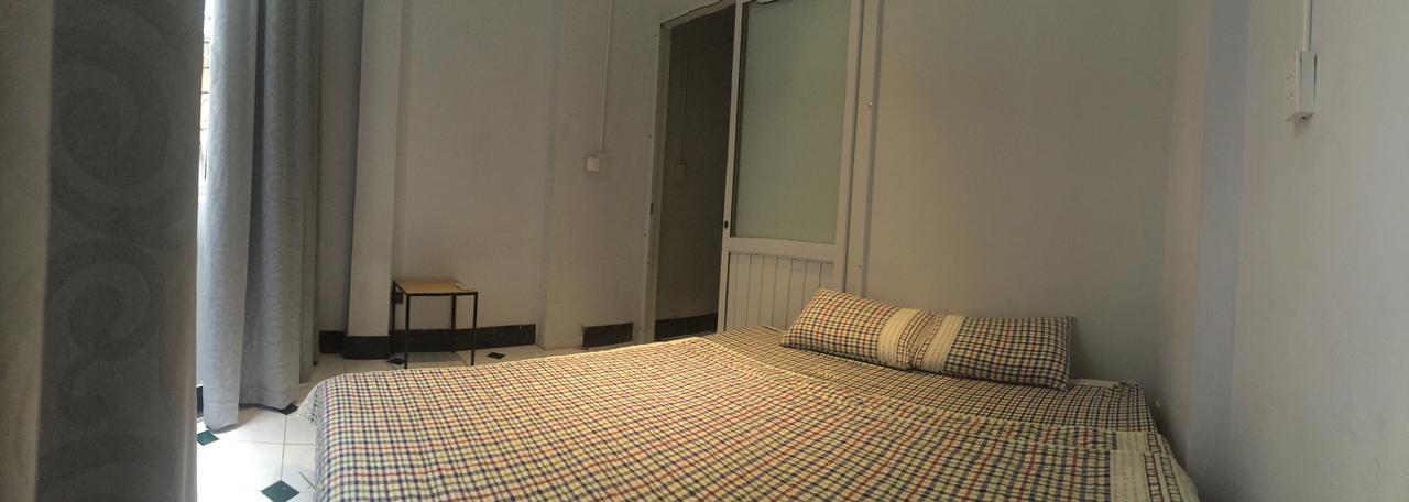 Golden Snake Hostel Hanoi Exterior photo